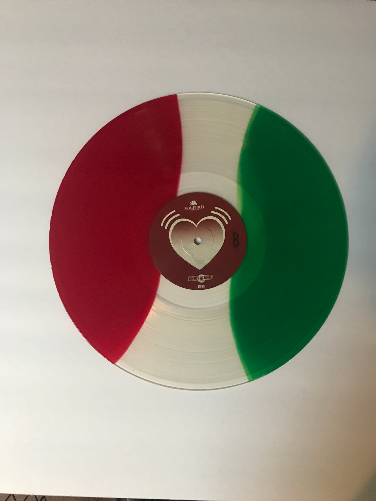 ROMANCE IN THE DIGITAL AGE Soundtrack (ETR071)