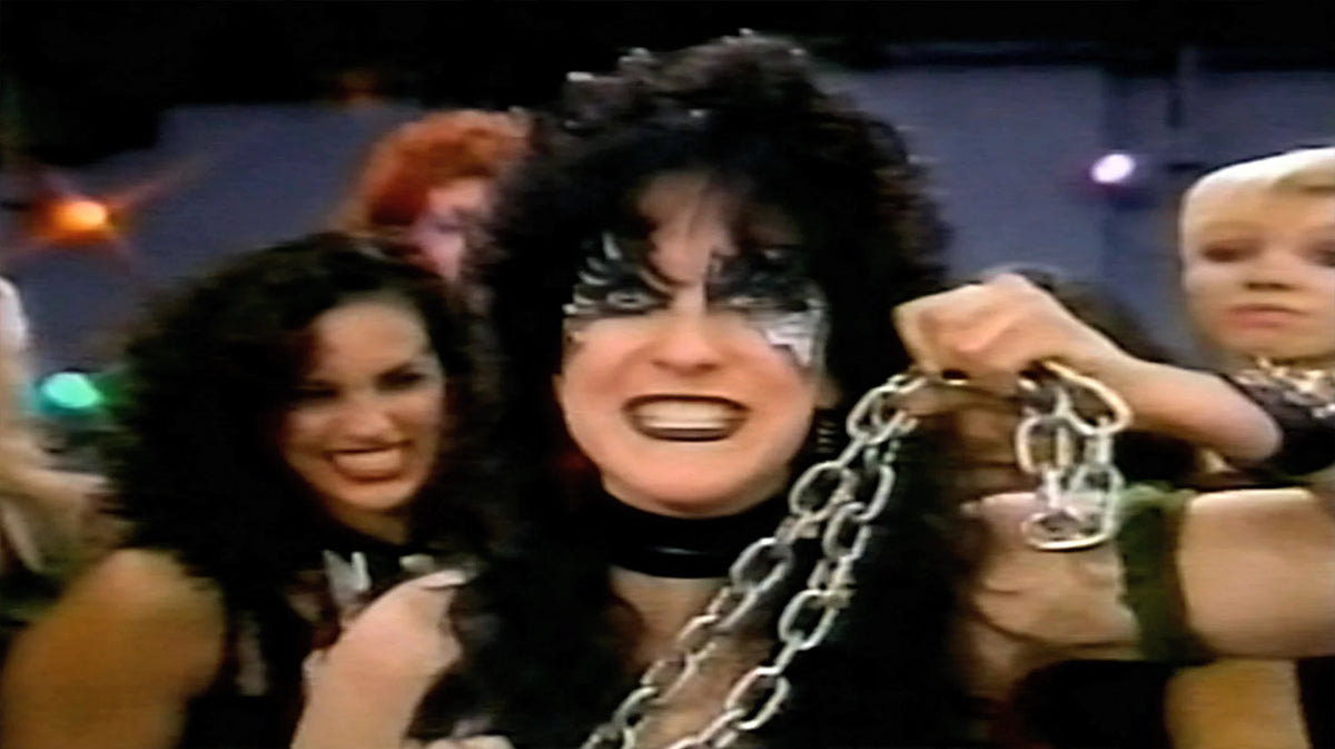 Glow: The Story of the Gorgeous Ladies of Wrestling Blu-Ray (Staff PIck)