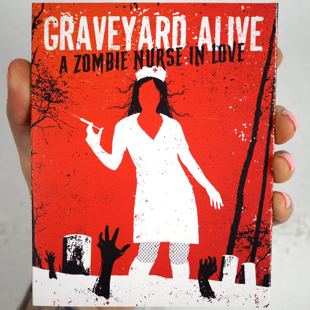 Graveyard Alive : A Zombie Nurse In Love (ETRM012)